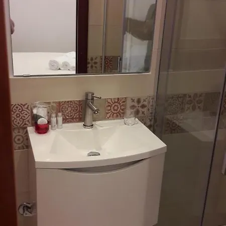 Donmatte - Charme & 招待所